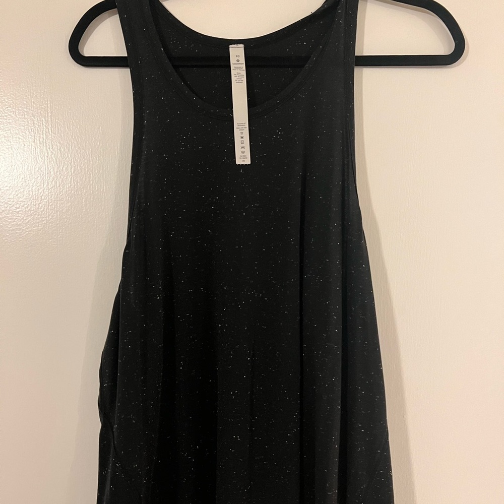 Lululemon Black Tank top - Size 10